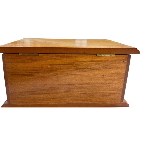 Vintage Wooden Jewelry Box With Brass Handles & Velvet Interior - Picture 7 of 8